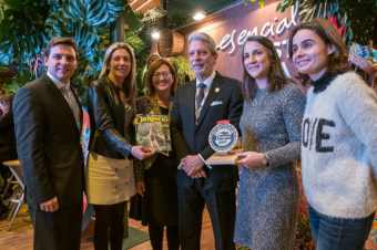 Costa Rica comienza 2017 con tres importantes reconocimientos en España