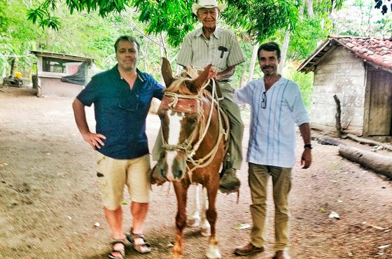 ¡Felicidades Pachito! Un artículo de Paco Nadal sobre la Península de Nicoya, paraíso de la longevidad