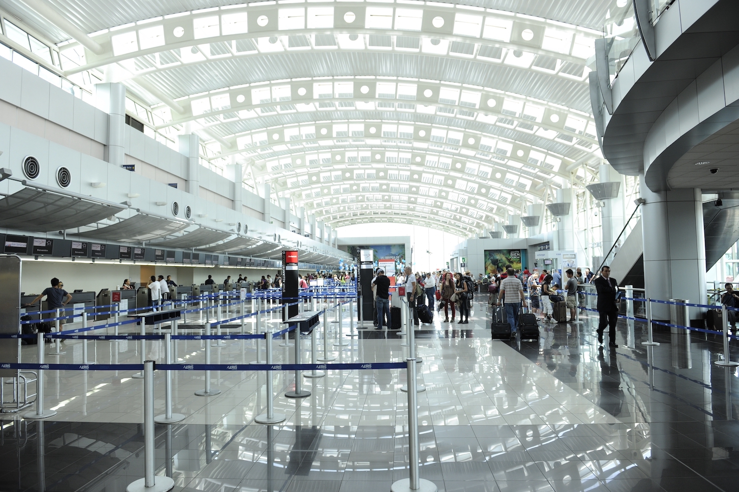 aeropuerto de San José archivos Pura Vida University. Turismo de